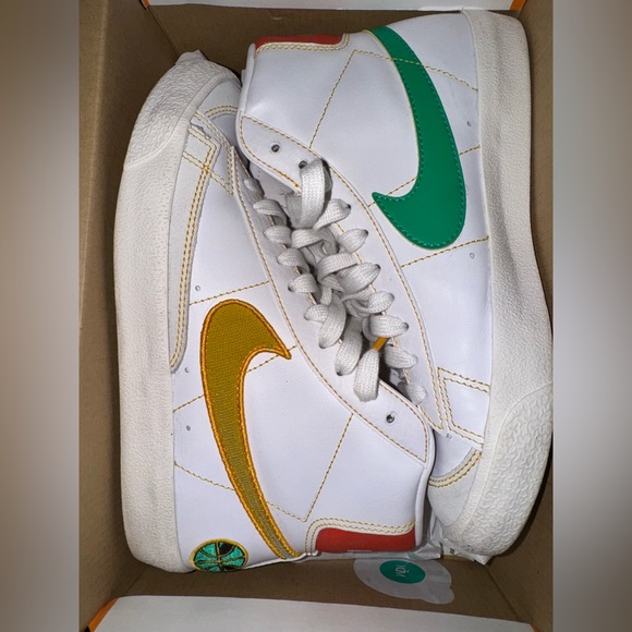 Nike Blazer Mid GS Roswell Rayguns Youth 5 - Picture 1 of 8